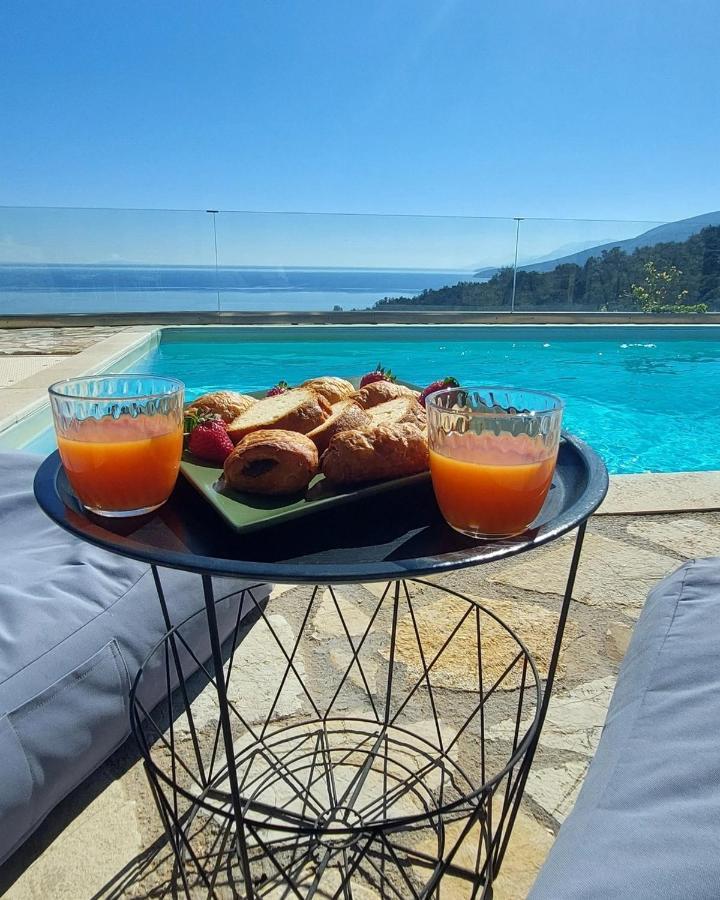 Apollo Romantic Sea View Villa Kivérion Eksteriør bilde